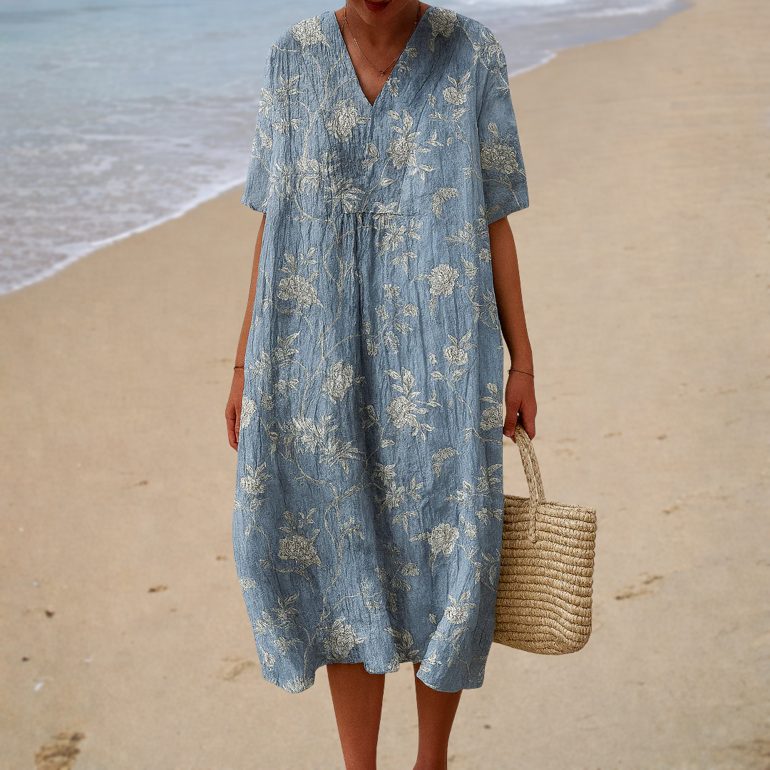 Robe midi bohème Amandine de Danoir Paris, robe élégante avec motifs floraux, portée fluide et légère.