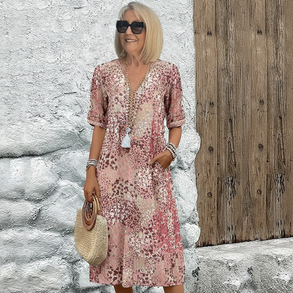 Robe midi élégante imprimée Rachel de Danoir Paris en tissu scarlet rouge, parfaite pour une tenue sophistiquée.