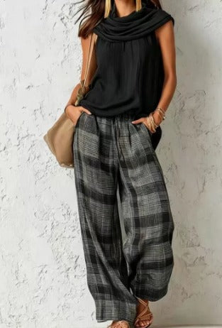 Ensemble Élise Danoir Paris vert avec grâce simple et naturelle, vêtement féminin élégant et confortable.