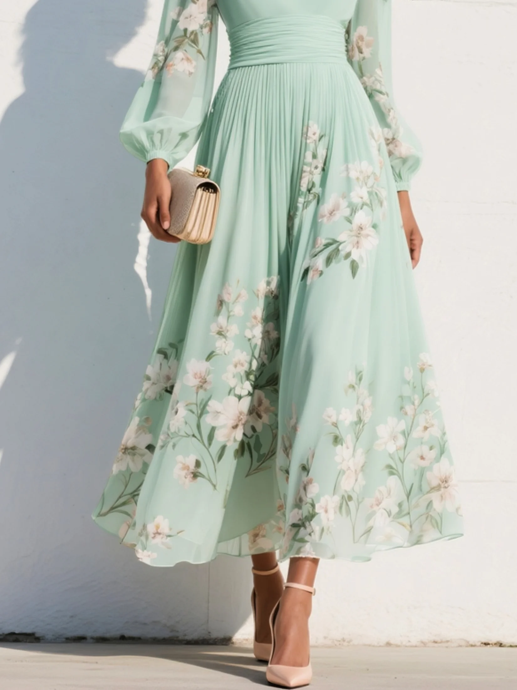 Robe midi florale vert clair Danoir Paris avec décolleté en V, chiffon plissé et motif floral élégante pour femmes