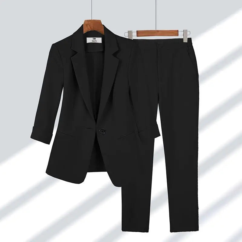 Lingerie Victoria Danoir Paris FR000 en coloris crudo, élégante et intemporelle, avec détails délicats et finition soignée.
