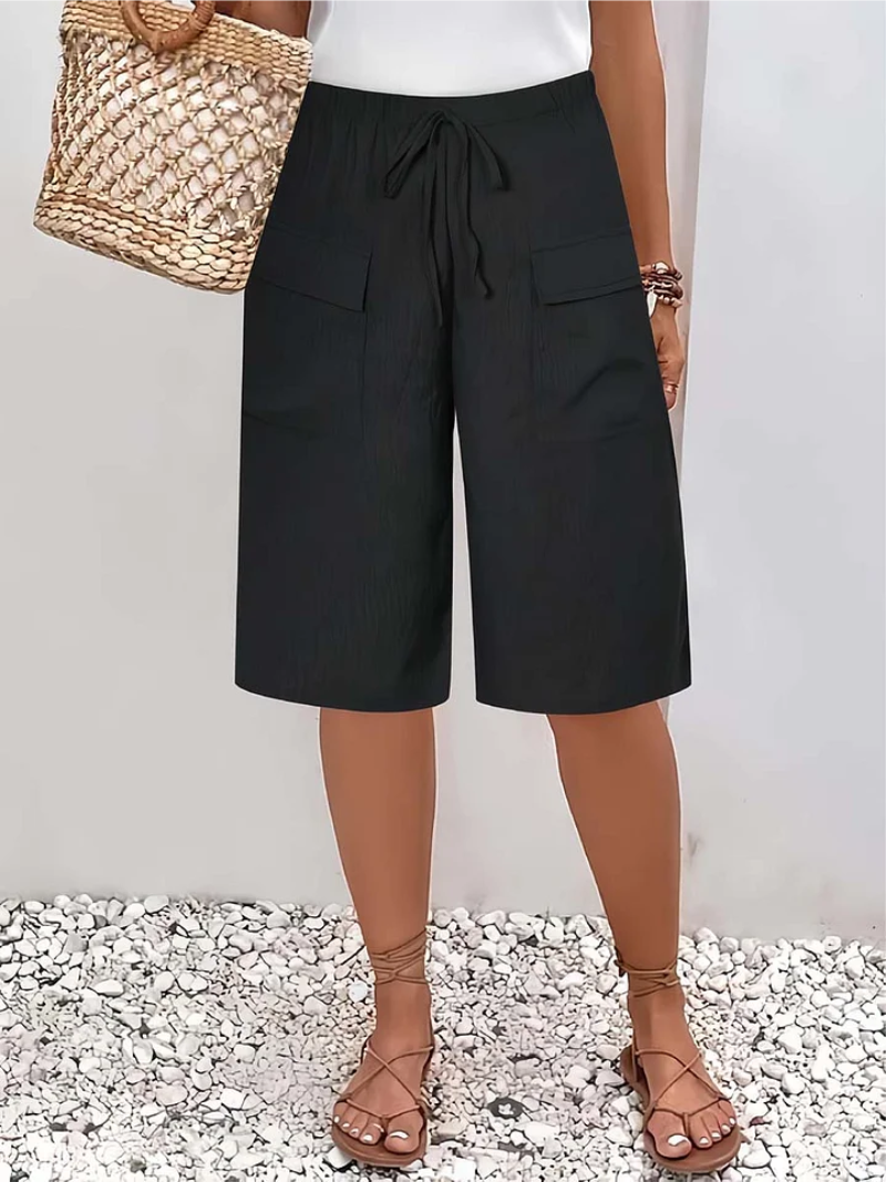 Short Danoir Paris Lina FR019 en gris, confort quotidien, tissu doux et ajusté pour un style décontracté.