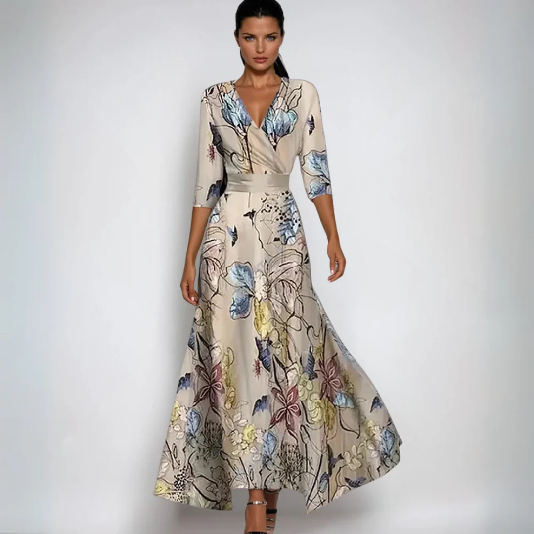 Robe longue fleurie Valeria de Danoir Paris, robe maxi élégante rouge avec motif floral, tissu fluide et style sophistiqué.