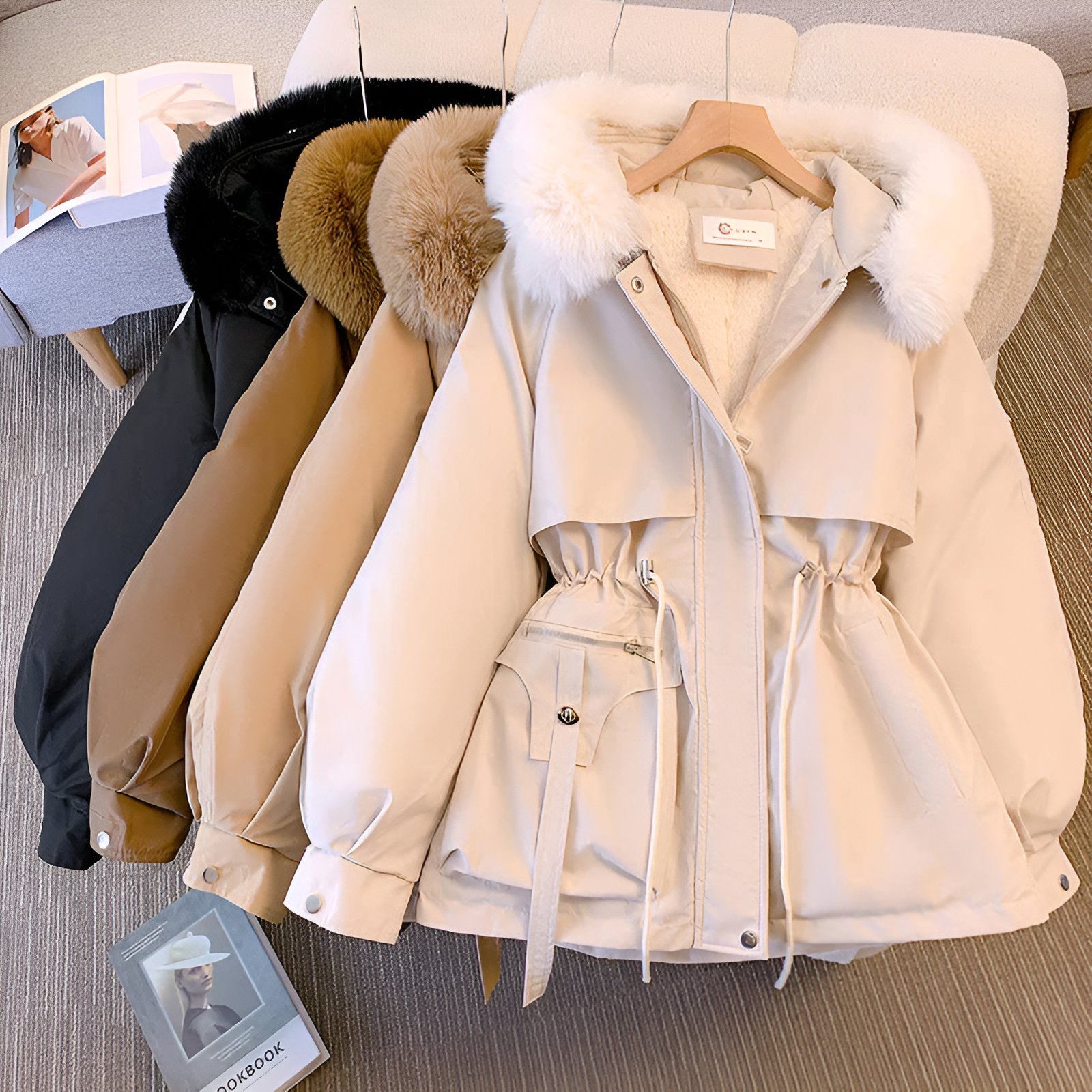 Manteau d'hiver élégant Laluna blanc Danoir Paris, veste courte en laine pour femme, taille XS, style sophistiqué.