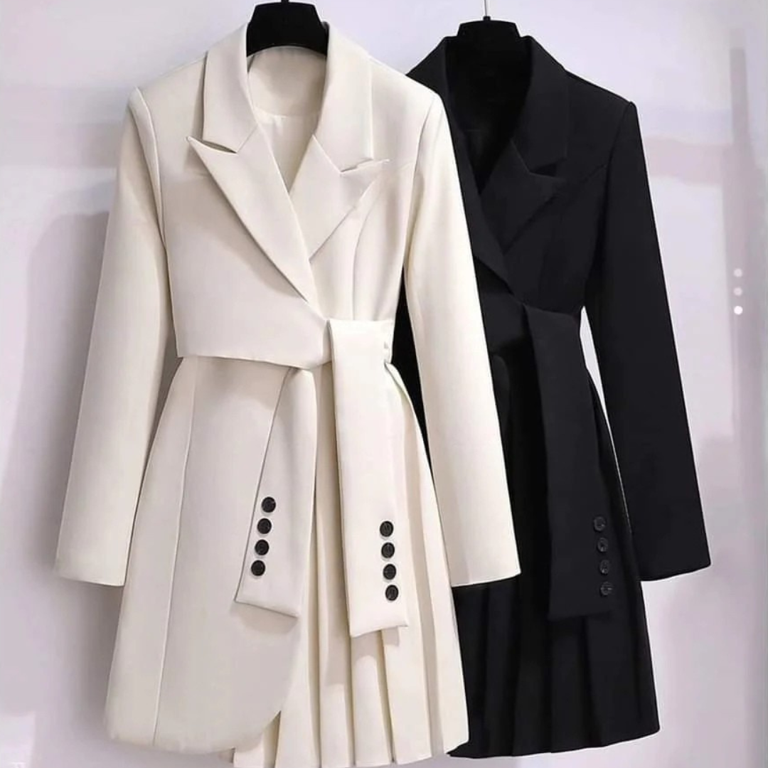 Manteau d'hiver élégant Natalia de Danoir Paris, noir, taille XS, avec col en laine et coupe sophistiquée.