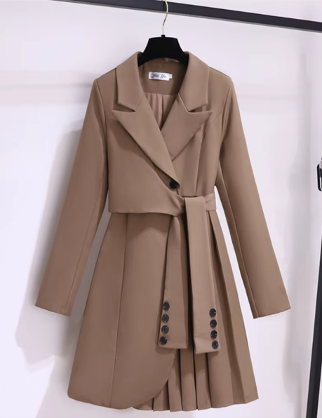Manteau élégant d'hiver Natalia de Danoir Paris en noir, coupe ajustée, tissu chaud et sophistiqué, taille XS.