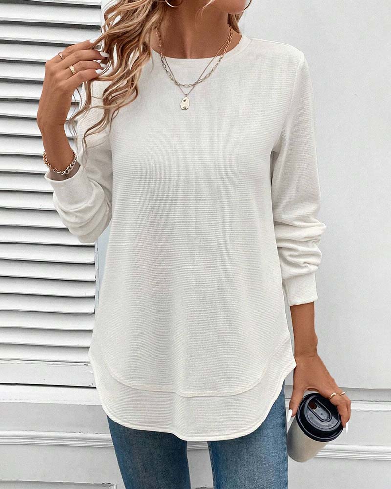 Haut doux blanc à manches longues Alisa de Danoir Paris, élégant et confortable, pour femmes.