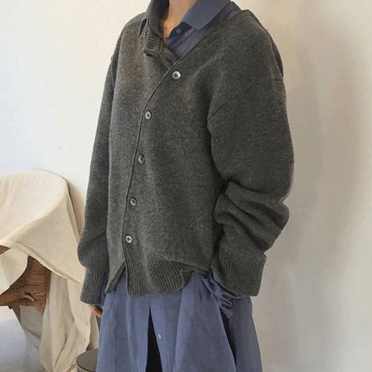 Pull en cachemire marron Liesel de Danoir Paris, modèle FR1113, porté en XS, élégant et confortable.