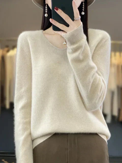 Pull ample en laine vert Adèle de Danoir Paris, coupe décontractée, col rond et manches longues, style confortable et tendance.