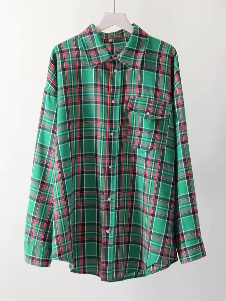 Chemise oversize vintage Leandra de Danoir Paris en orange, style décontracté, tissu léger, vue front avec col et manches longues