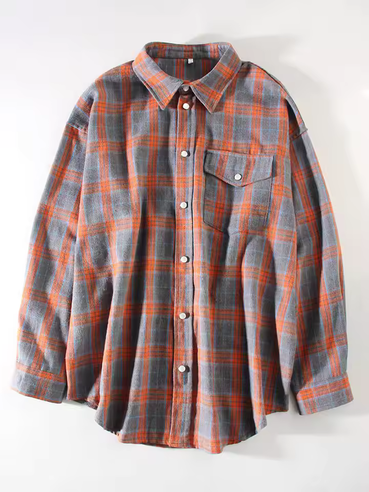Chemise oversize vintage Danoir Paris Leandra en tissu orange, style décontracté, coupe ample et élégante, vue de face.