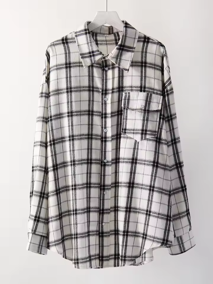 Chemise oversize vintage orange Leandra par Danoir Paris, style décontracté avec col et manches longues.