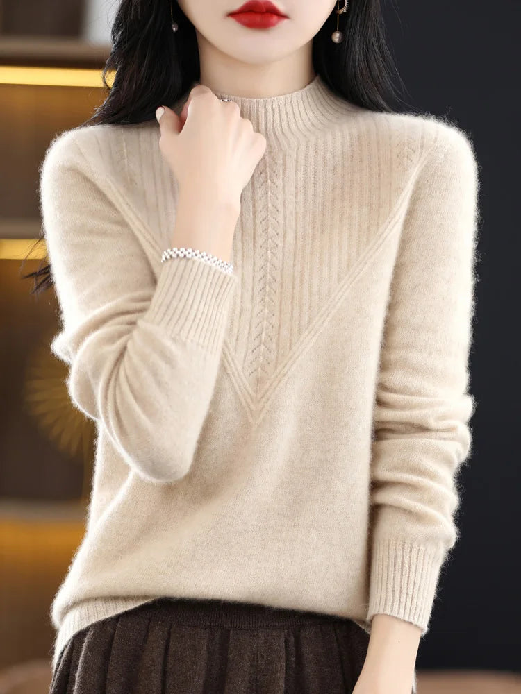 Pull en cachemire violet Liora de Danoir Paris, élégant et confortable, porté sur un mannequin.