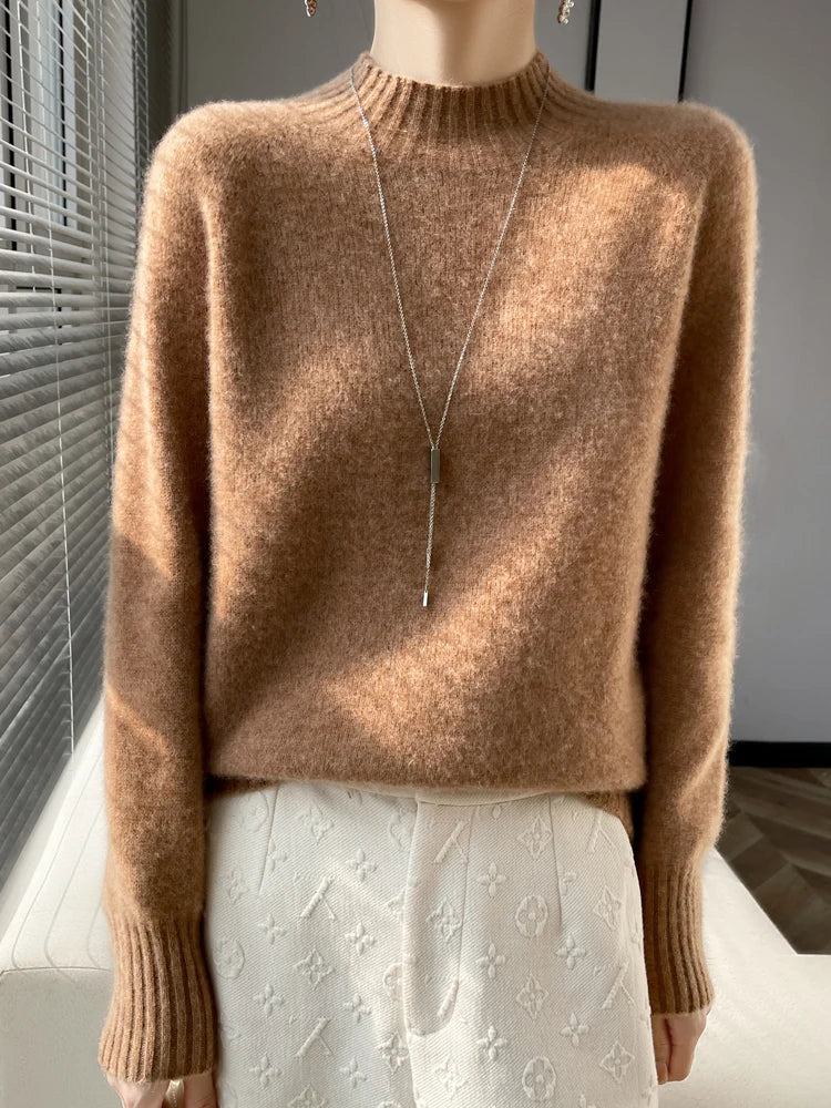 Pull en cachemire beige Danoir Paris Veyona, élégant et confortable, avec un design classique et des détails soignés.