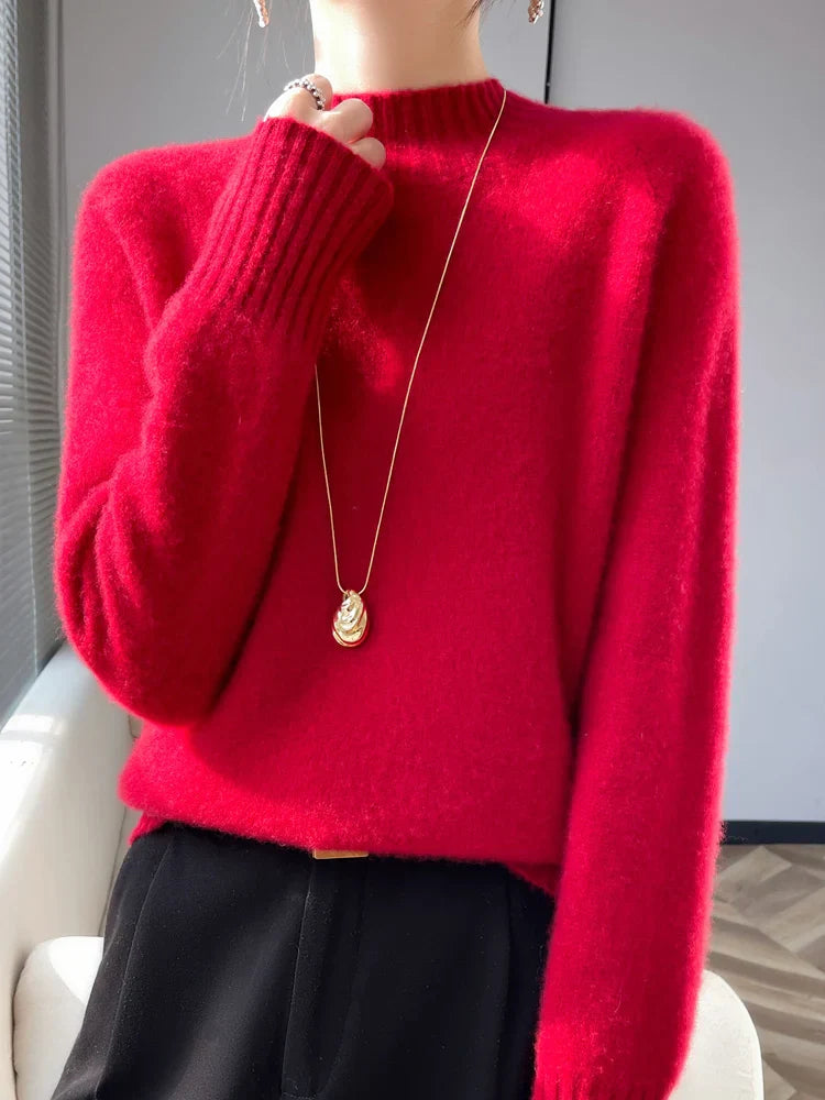 Pull en cachemire beige Danoir Paris Veyona, élégant et confortable, porté sur un mannequin, avec col rond et finition raffinée