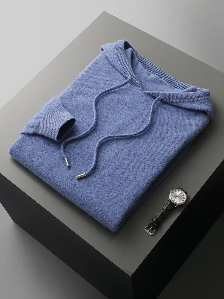 Pull en cachemire Danoir Paris Kensington Luxe Décontracté, couleur camel, douceur et style élégant visible sur cette image.