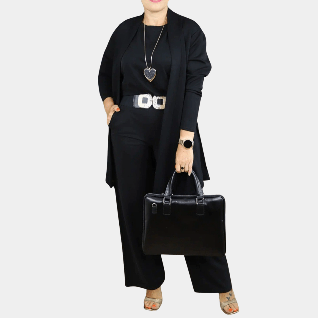 Ensemble élégant Sofía de Danoir Paris, FR1308, en tissu marron clair, style polyvalent et chic pour femmes.