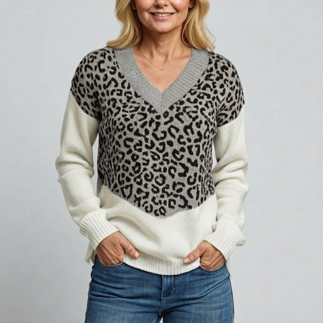 Pull léopard gris Danoir Paris Isa, modèle FR1311, en maille chic avec motif léopard élégant.