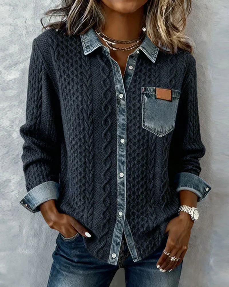 Chemise en denim noir Simone de la marque Danoir Paris, style audacieux, coupe classique avec boutons devant.