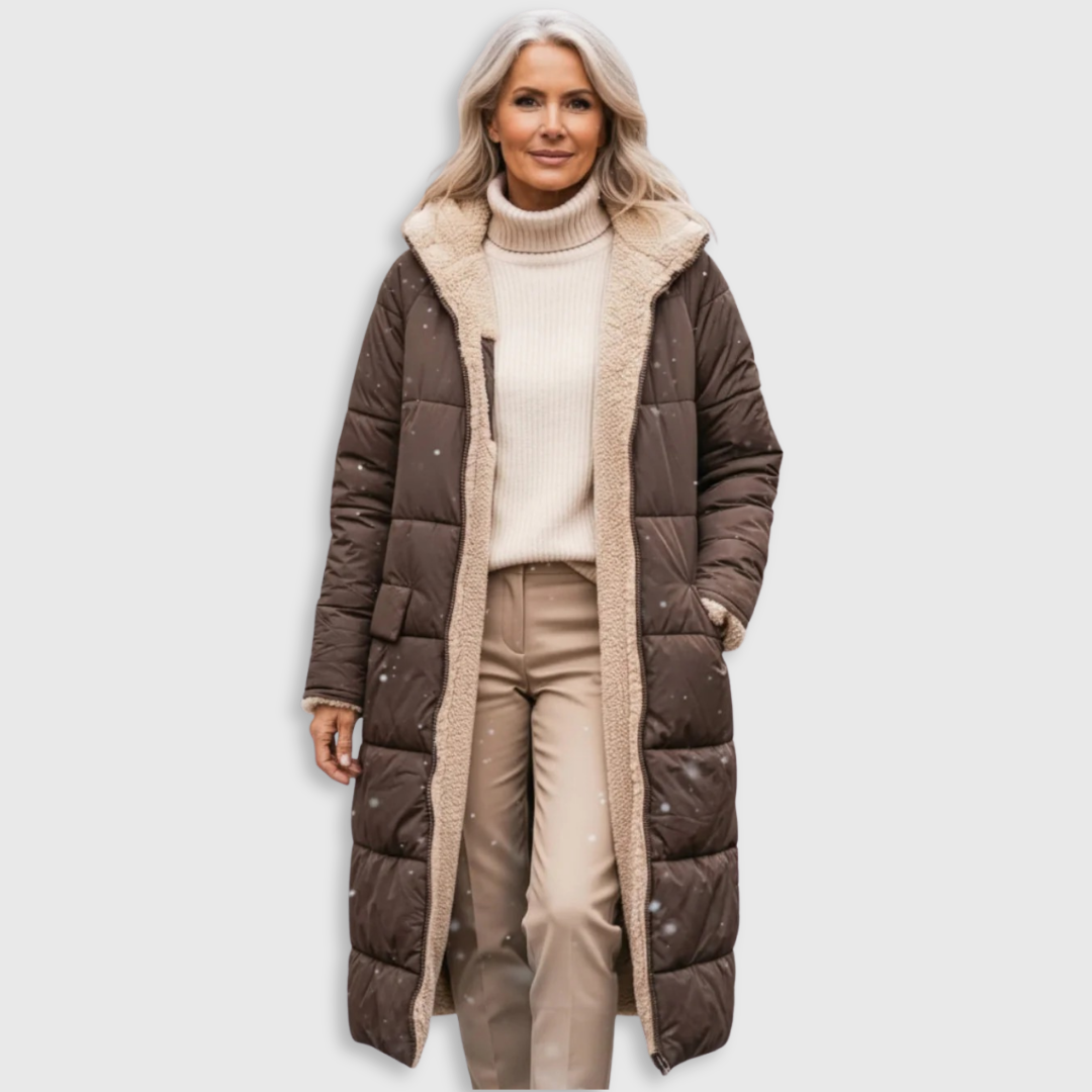 Manteau réversible élégant Danoir Paris Eleanor en vert olive, coupe sophistiquée et détails raffinés.