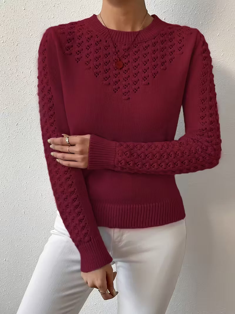 Pull élégant en tricot bleu Shannen de Danoir Paris, coupe ajustée, texture douce et finition soignée, pour un style chic.