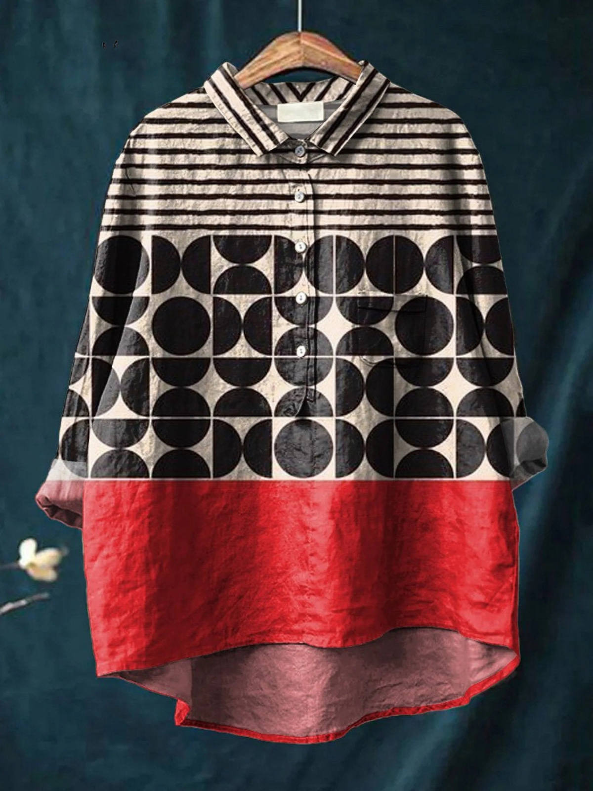 Chemise légère et élégante Freya de Danoir Paris, tissu multicolore, style chic pour femme.