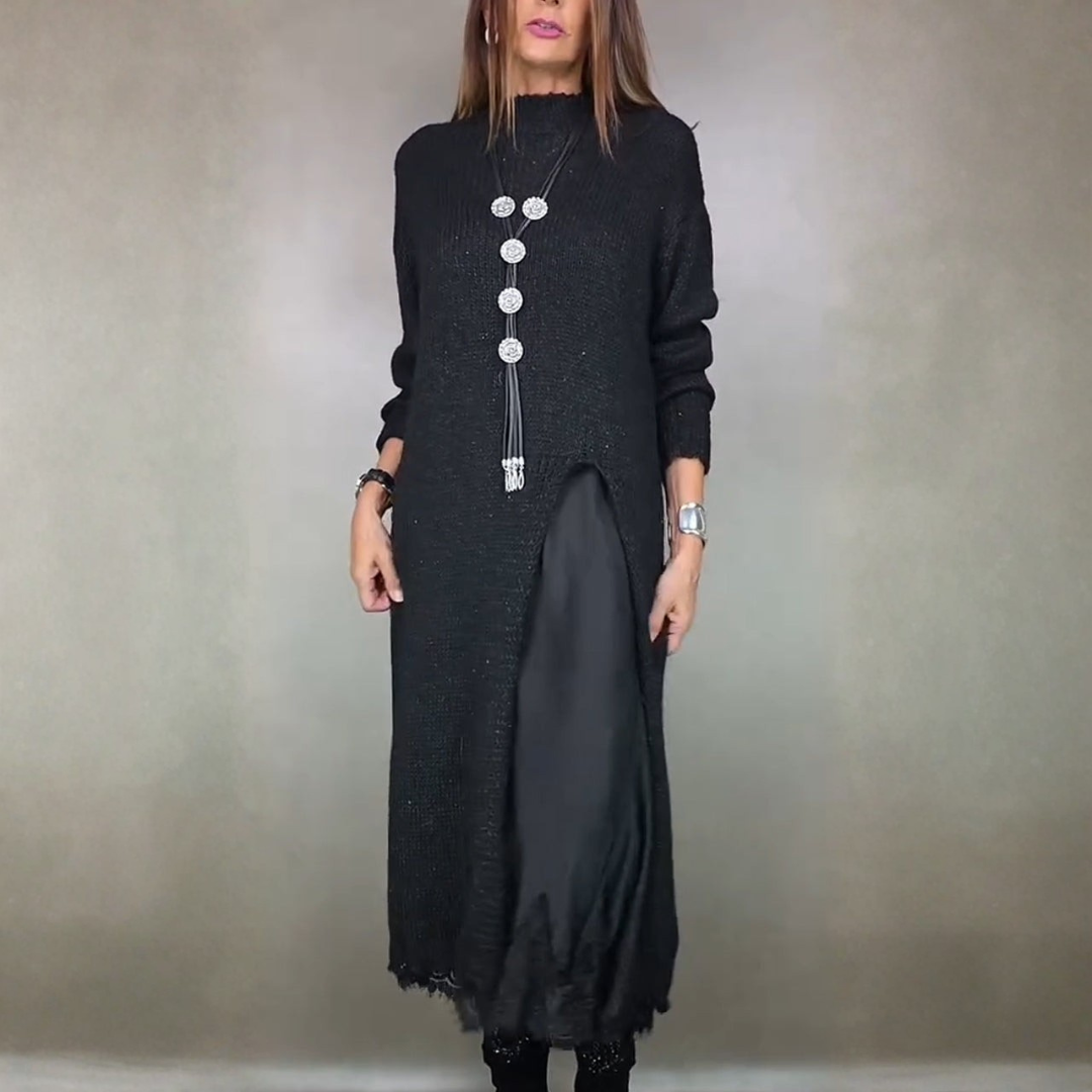 Robe maxi élégante Danoir Paris Anarise en noir, coupe fluide et sophistiquée, portée avec des détails raffinés.