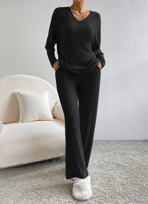 Ensemble décontracté beige Arabella de Danoir Paris, élégant et confortable, vu sur un mannequin de taille XS.
