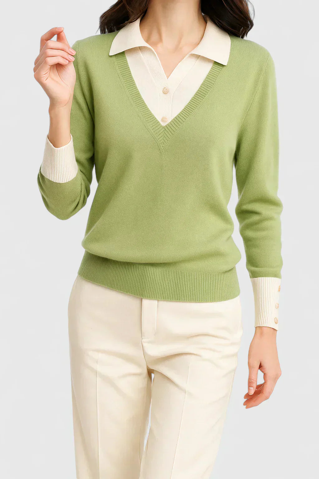 Pull chic italien Jovi de Danoir Paris, en marron, avec coupe élégante et détails modernes, parfait pour un look sophistiqué.