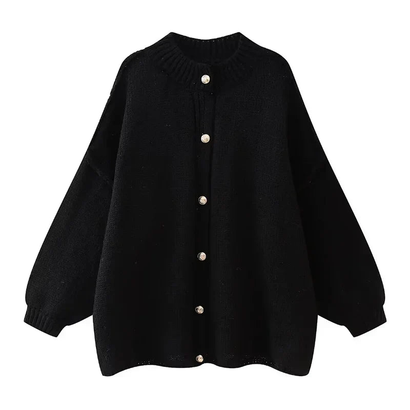Pull blanc Géraldine de Danoir Paris, style élégant et quotidien, porté par un mannequin, en taille XS.