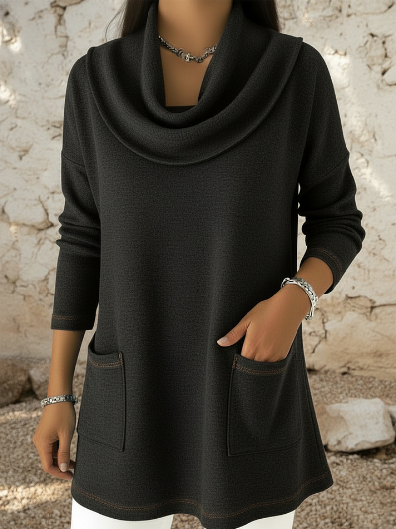 Pull confortable quotidien Sofie de Danoir Paris en bleu, vêtement décontracté et élégant pour un style casual.