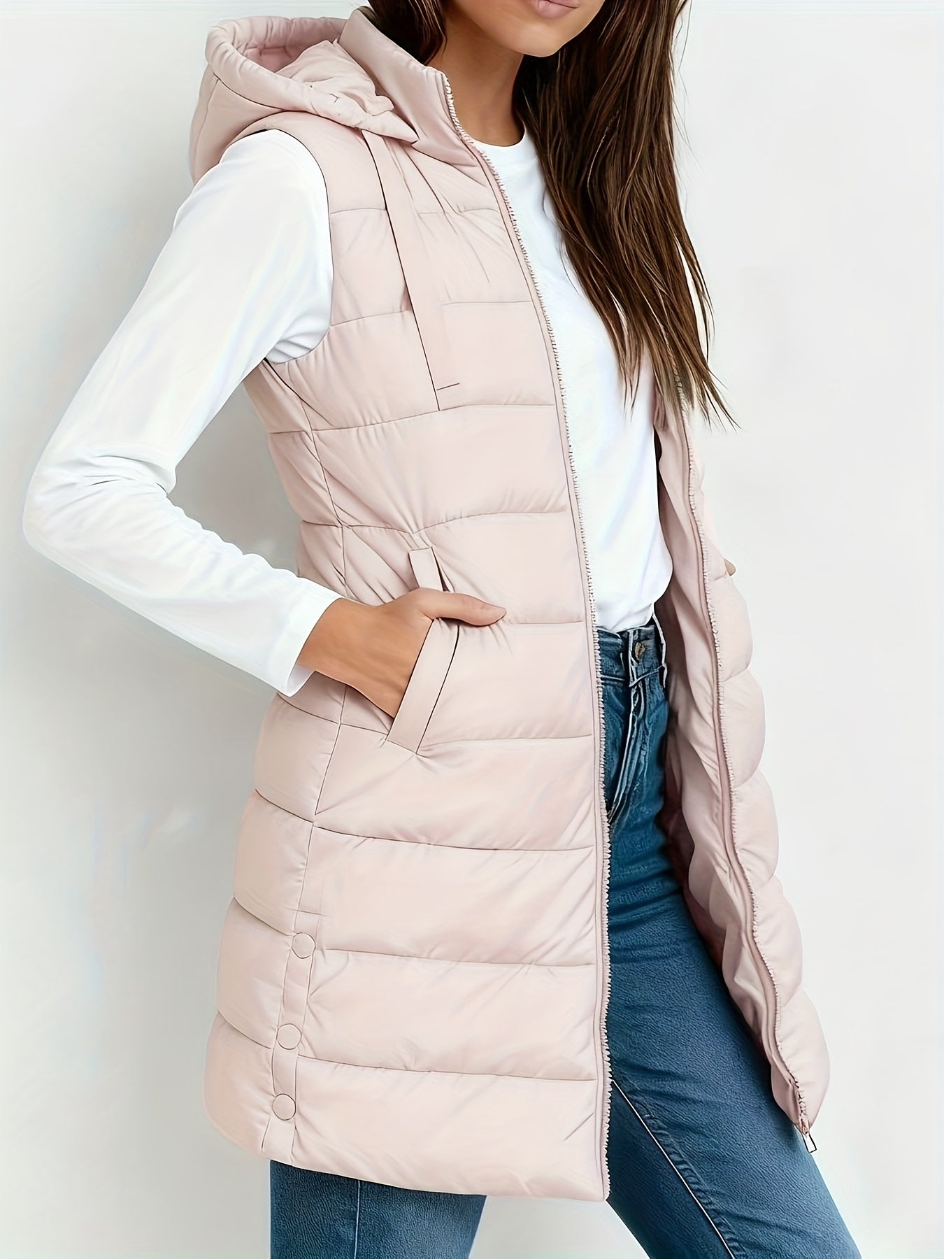 Veste à capuche chic Danoir Paris Emelia FR1574 sombre, mode élégante avec capuche pour femmes.