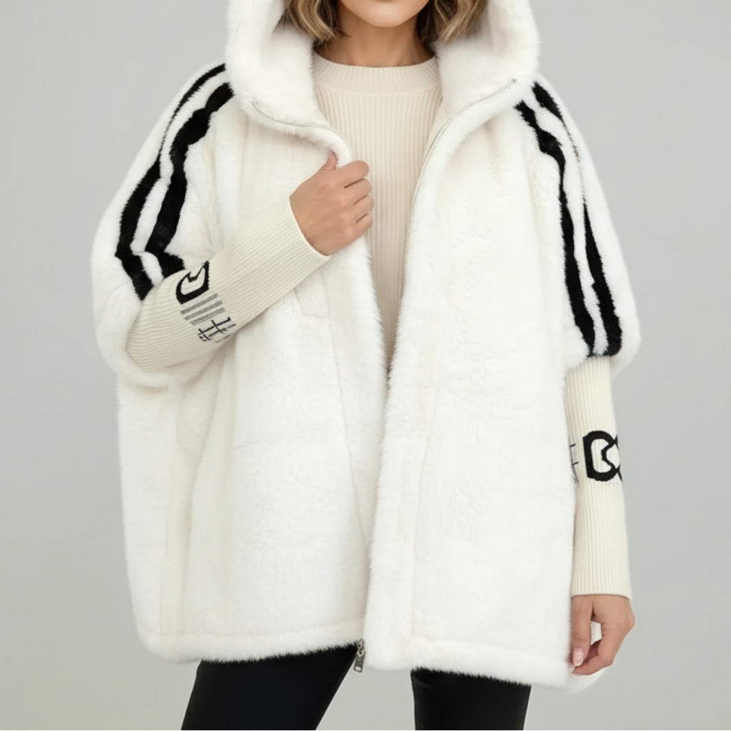 Veste hivernale chic Danoir Paris Brielle en marron, coupe élégante et chaleureuse pour femmes, vue de face.