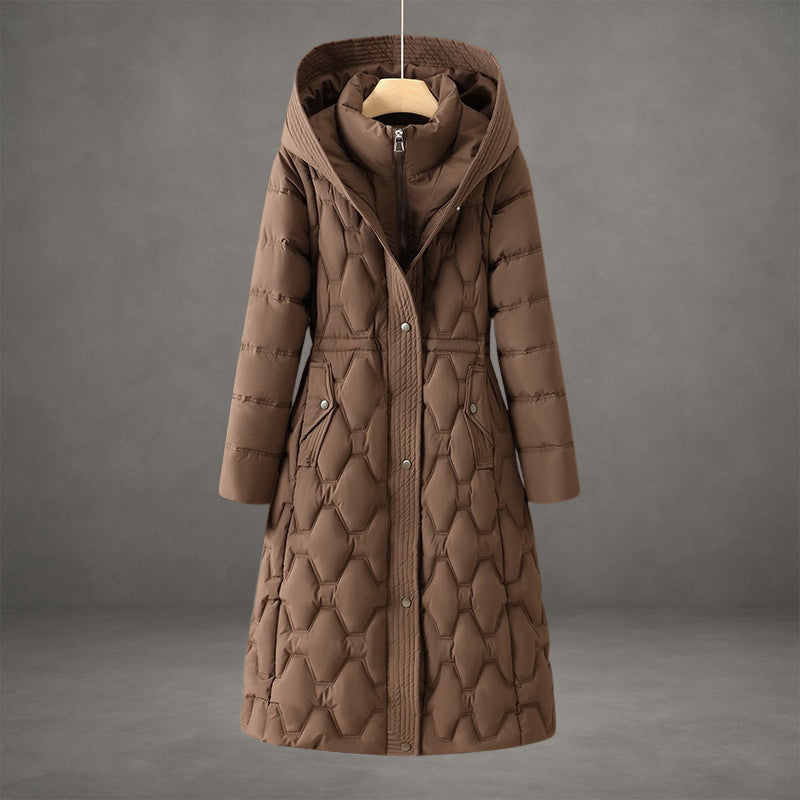 Manteau long imperméable rouge Danoir Paris Lumière FR1602, coupe élégante et résistante à l'eau, pour femme.