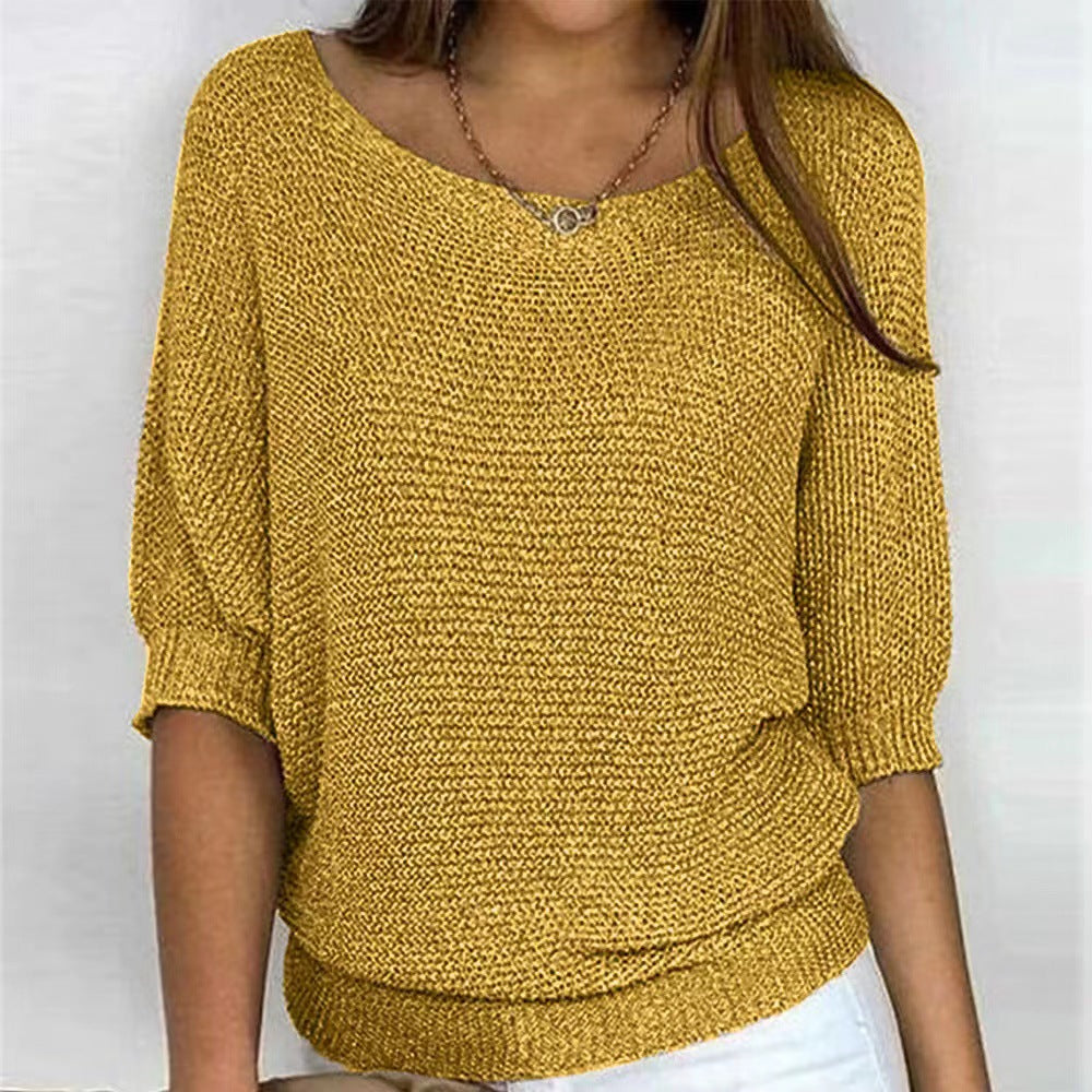 Pull confortable et élégant Danoir Paris Linda FR782 en beige, avec coupe sobre et douceur visible dans le tissu.