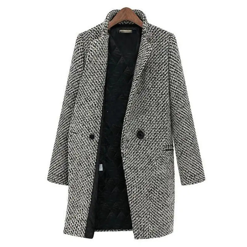 Manteau chic d'hiver Danoir Paris Cheska FR813 noir et blanc, coupe élégante et tissu chaud pour femmes.