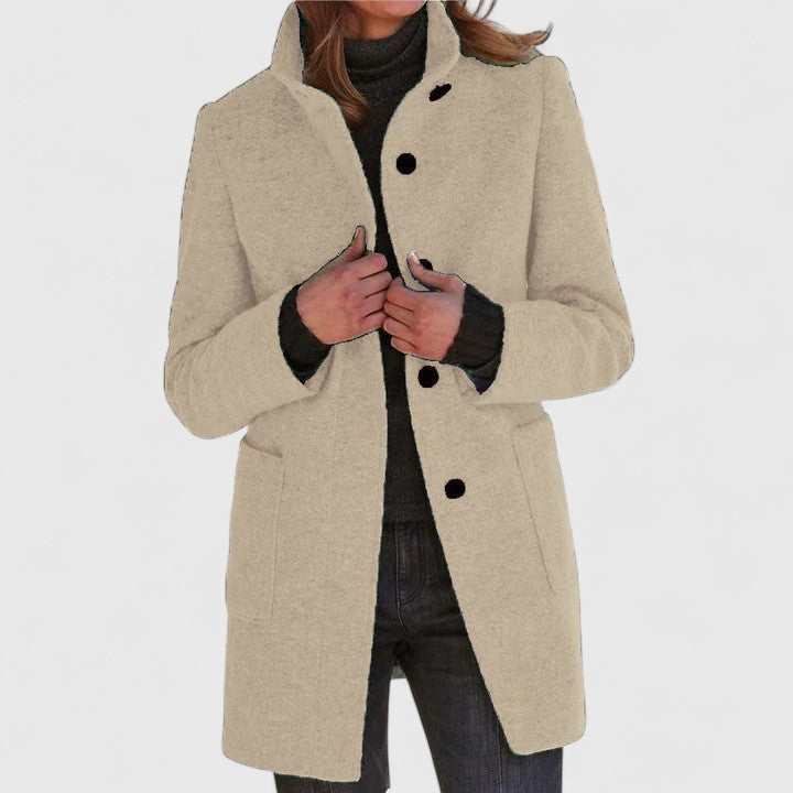 Manteau chic en laine gris Danoir Paris Elenaaa FR851, coupe élégante et tendance pour femme.