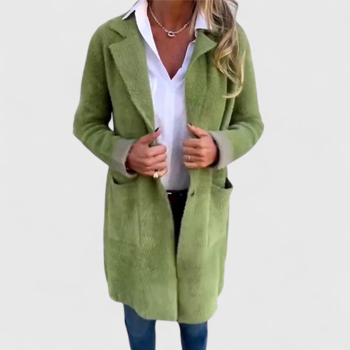 Manteau chaud chic Danoir Paris Sofieeee FR863 vert, coupe élégante et confortable pour l'hiver.