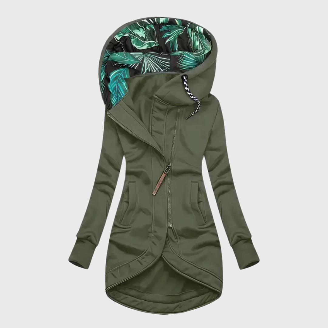 Veste d'hiver élégante FR870 de Danoir Paris en noir, coupe sophistiquée et chaude pour femmes.