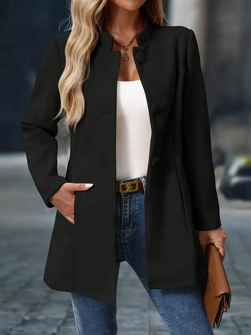 Veste élégante quotidienne Danoir Paris Sofia en crème, vue de face, style chic et moderne.