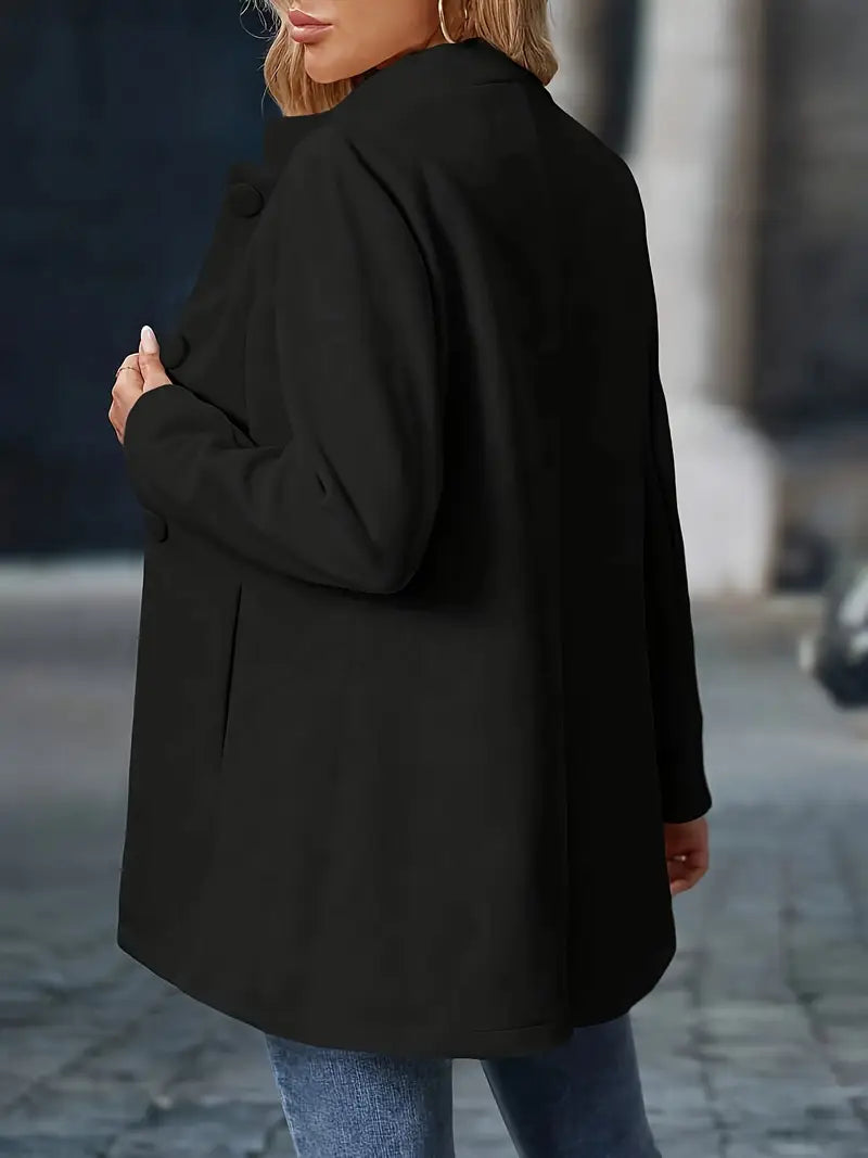 Veste élégante quotidienne Danoir Paris Sofia en crème, vue de face, tissu chic et fini sophistiqué, style moderne et confortable.
