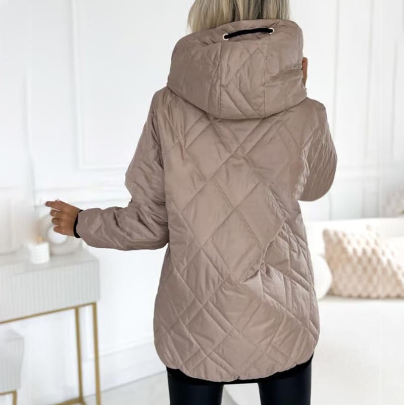 Parka hiver élégante Danoir Paris Helena FR927 rose, coupe raffinée, doublure chaude, idéale pour la saison froide.