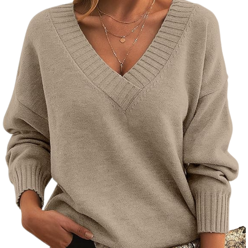 Pull élégant Lenia en mélange de cachemire de Danoir Paris, coloris abricot, porté sur un mannequin.