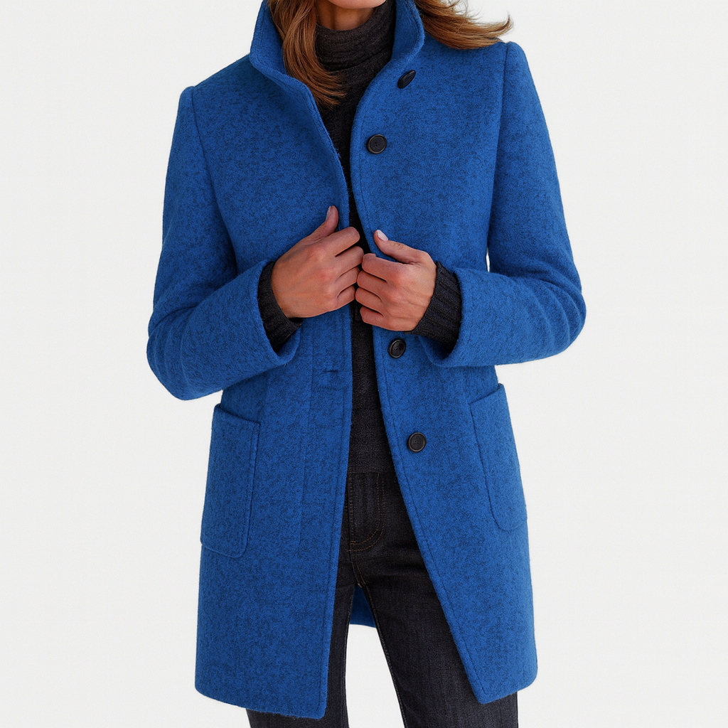 Veste d'hiver élégante Stella de Danoir Paris en gris, coupe moderne et finition sophistiquée, pour un style chic en hiver.