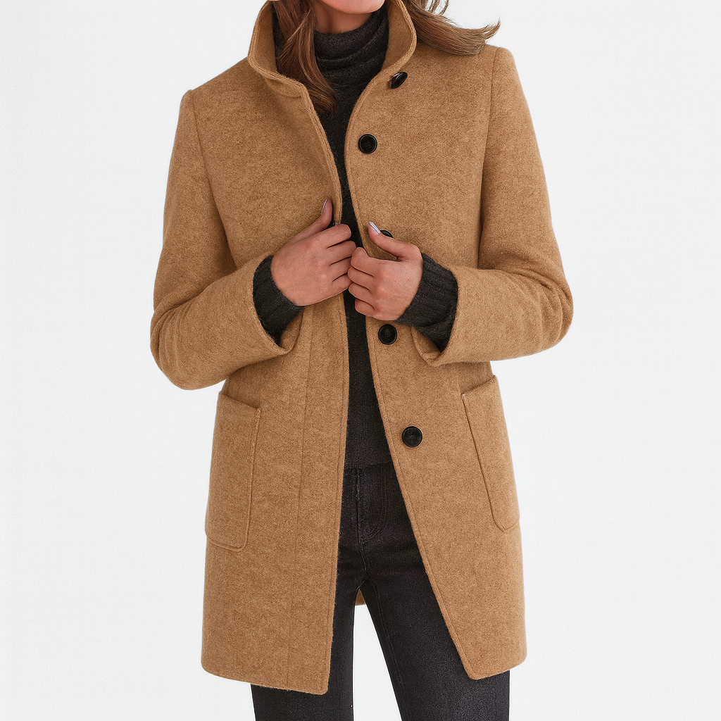 Veste élégante d'hiver Stella Danoir Paris en gris, coupe ajustée, tissu chaud et sophistiqué, pour un look chic et confortable.