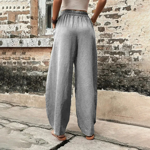 Pantalon fluide gris Vanna de Danoir Paris, coupe élégante et confortable pour femme, vue de face.