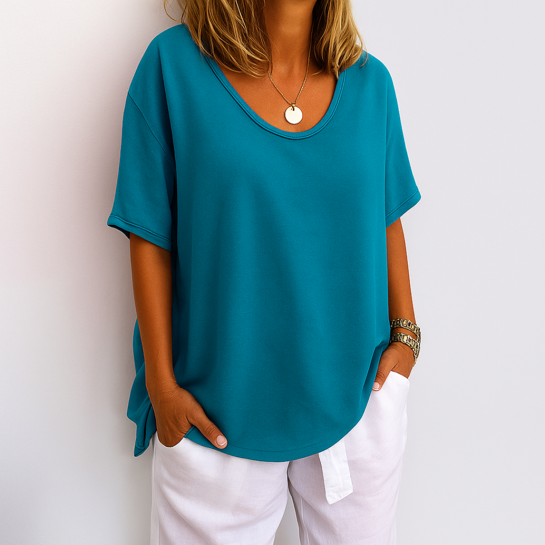 T-shirt décontracté gris Clara Danoir Paris avec offre 1+1 gratuit, vue de face, tissu léger et style confortable.