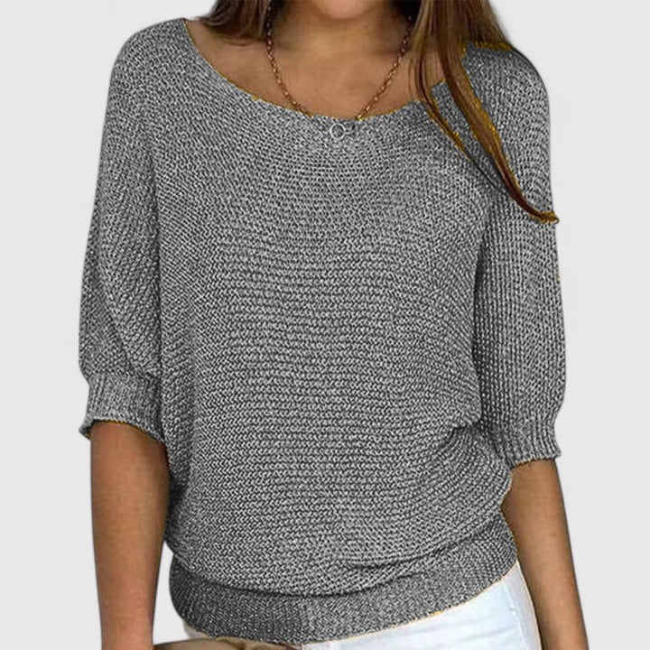 Pull en maille gris Rachel de Danoir Paris, style décontracté sans effort, porté sur un mannequin.