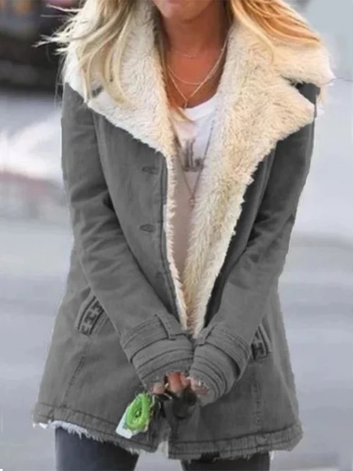Veste élégante doudou Danoir Paris, veste verte armée en tissu chaud et doux, idéale pour un style chic et confortable.
