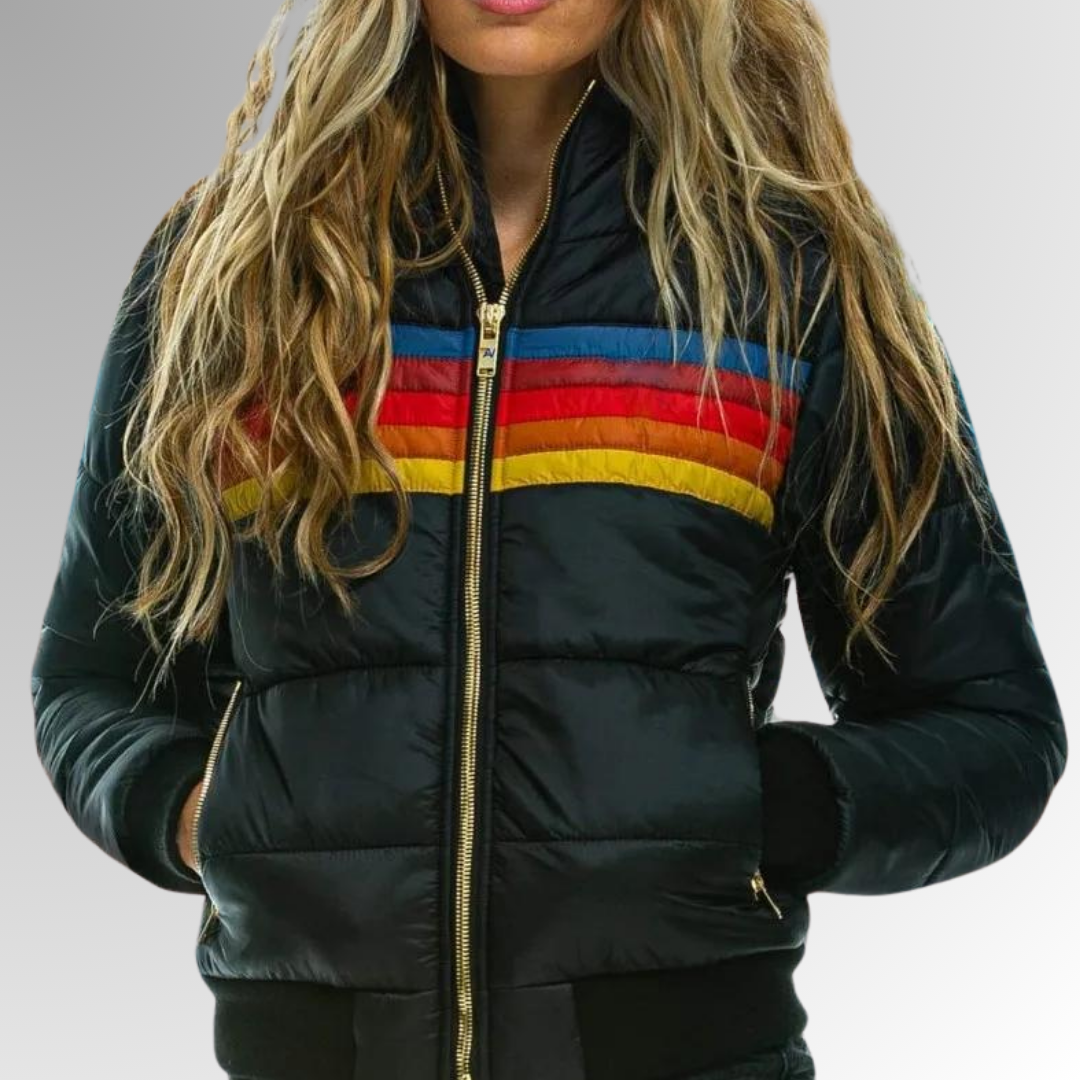 Veste de pluie imperméable bleu marine Mia de Danoir Paris, veste légère pour femme, vue de face.